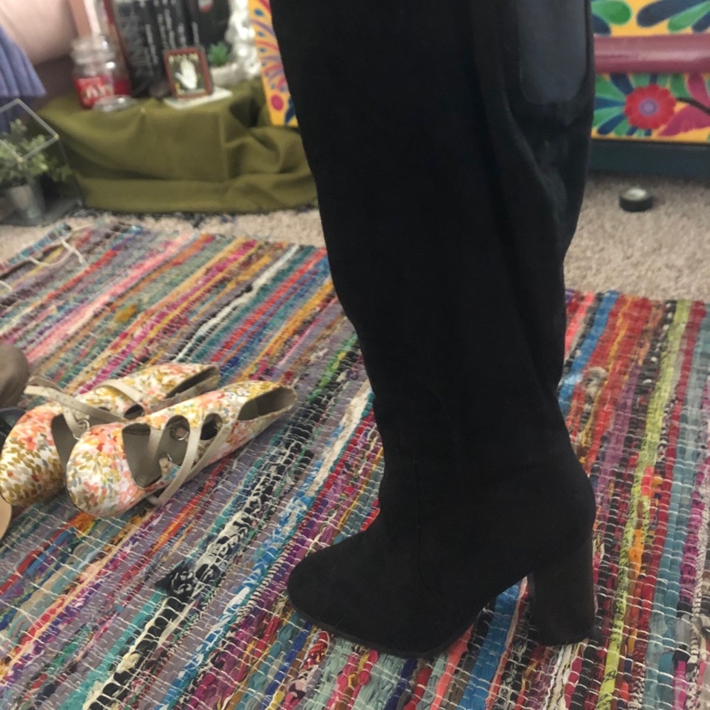 Boots - Picture 2 of 2